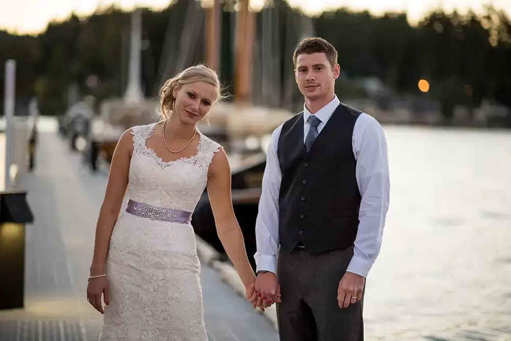 Alderbrook Resort Weddings
from ​Photographer Robert Knapp Bride and groom, hold hands on the dock at Alderbrook resort at sunset boats are in the background