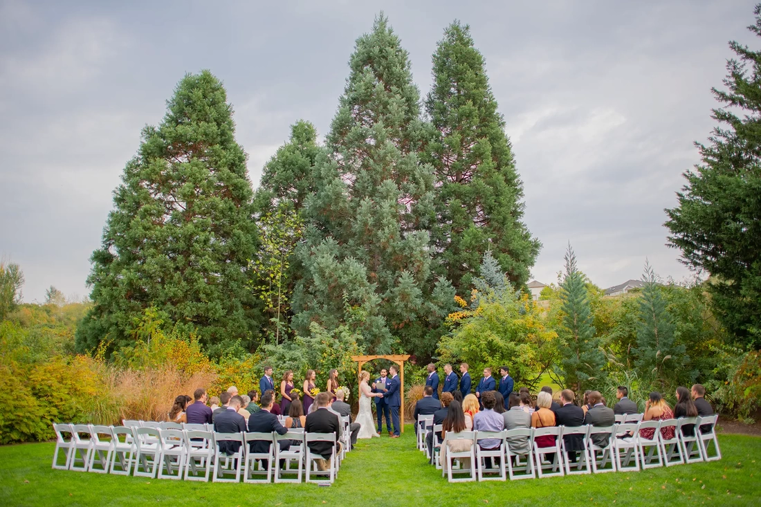 McMenamins Edgefield Weddings offer great spaces for outdoor ceremonies like this wedding ceremoy 